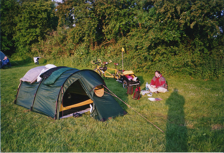 Zeltplatz mit Rad